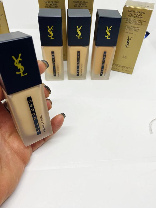 Fondotinta YSL - All hours